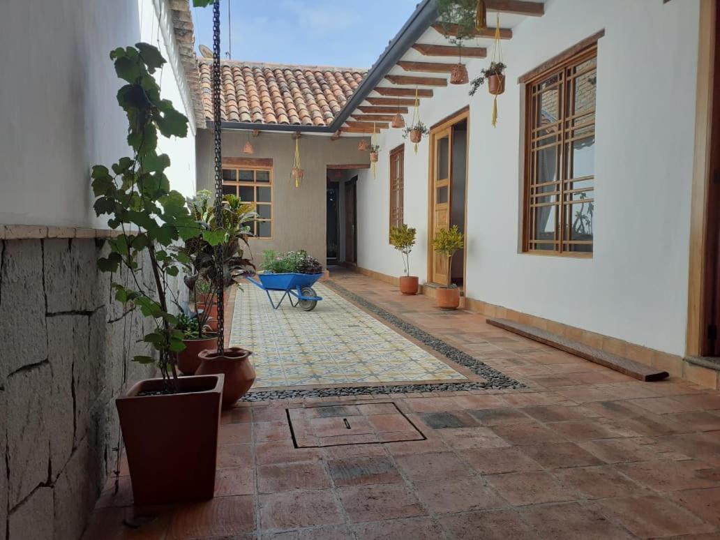 Hostal Suite Le Fabrique Куэнка Экстерьер фото