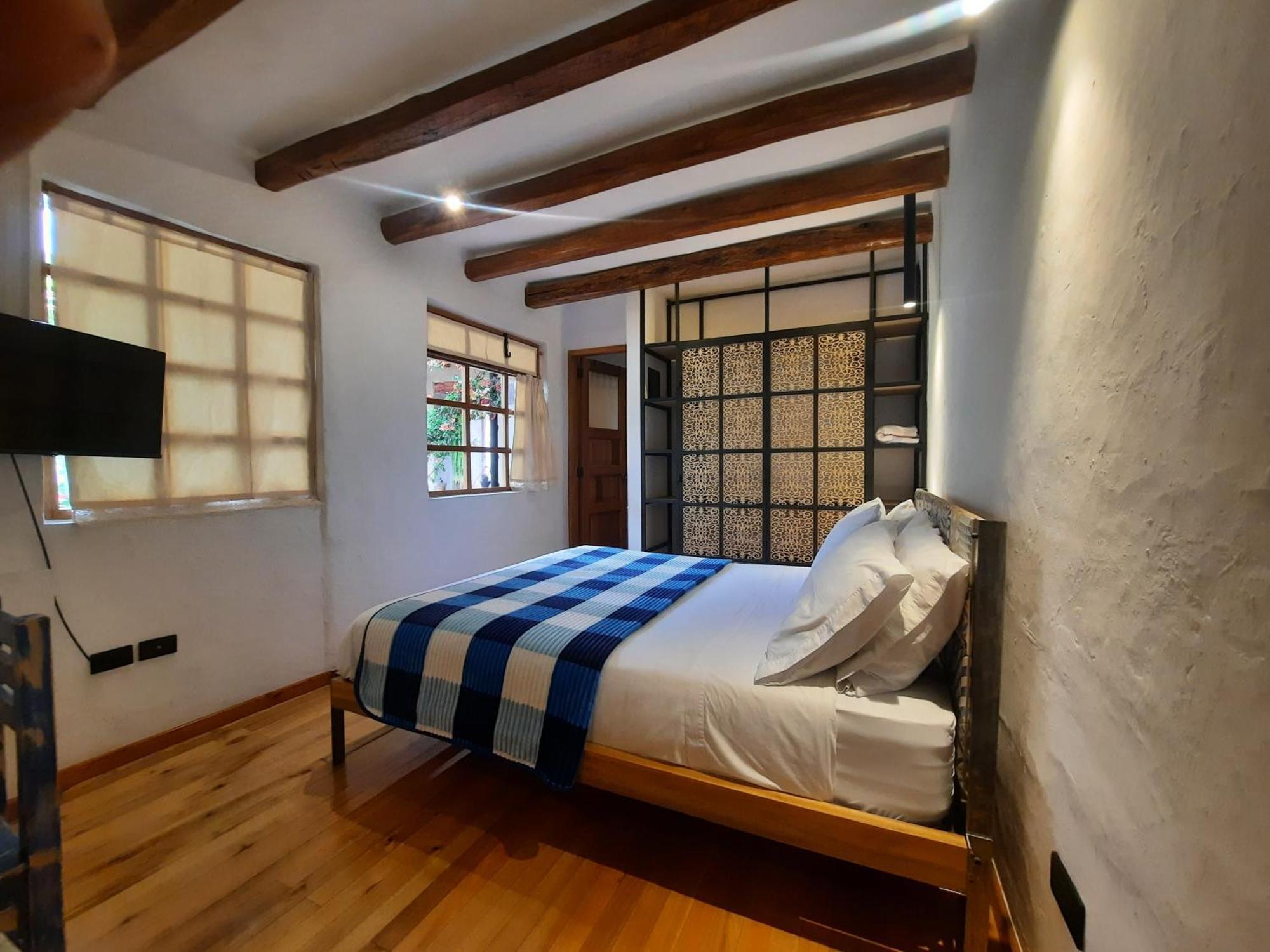 Hostal Suite Le Fabrique Куэнка Экстерьер фото
