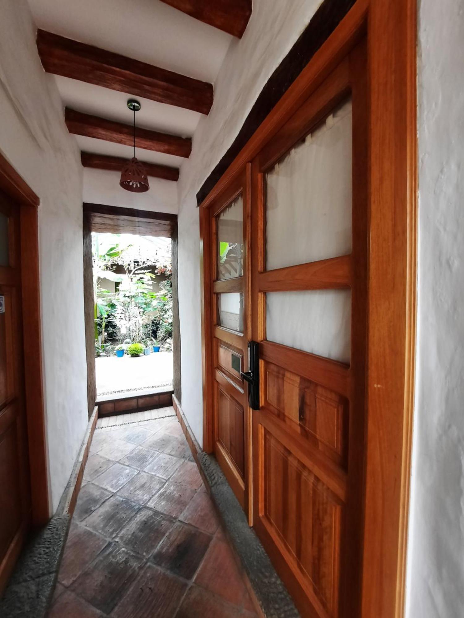 Hostal Suite Le Fabrique Куэнка Экстерьер фото