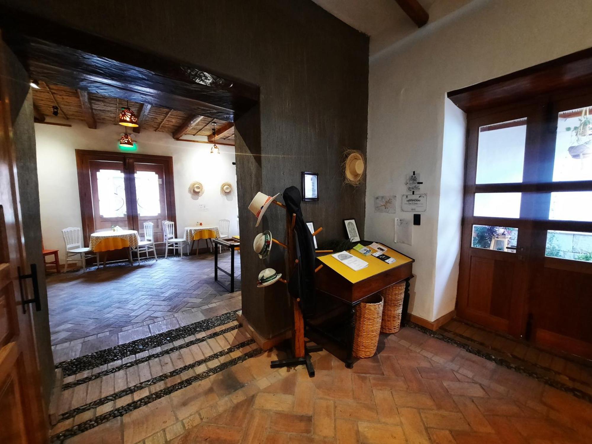 Hostal Suite Le Fabrique Куэнка Экстерьер фото