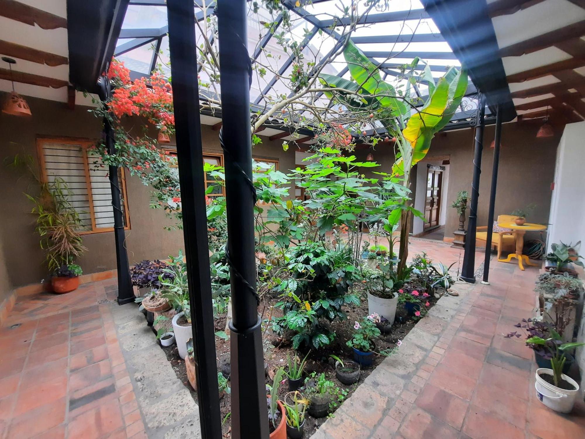 Hostal Suite Le Fabrique Куэнка Экстерьер фото
